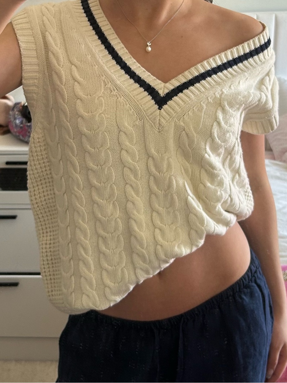Aritzia Cream Cable Knit V-Neck Sweater Vest with Navy Trim